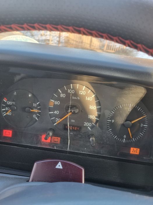 Vând auto platformă