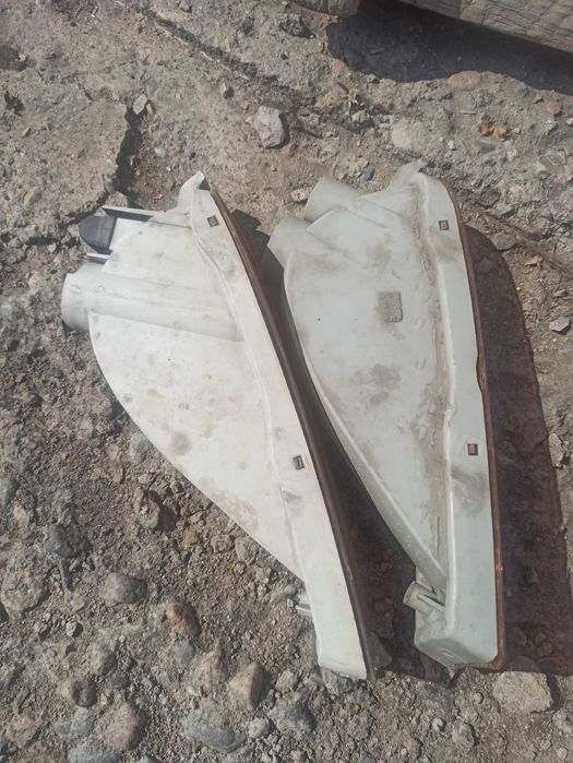 Поворотники Rav4 sxa10