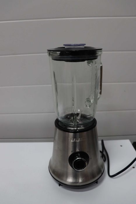 Блендер Severin SM 3734, 500W, 1л, стъклена кана, черен/сребрист