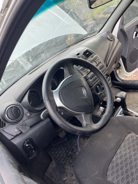 Гранта автозапчасть