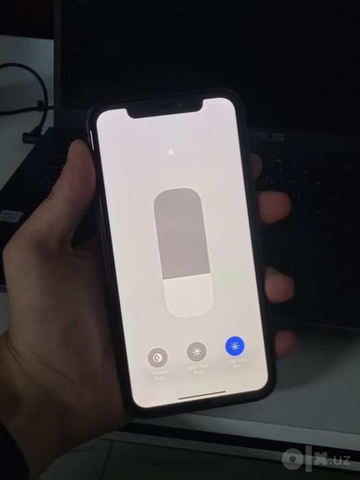 iPhone 11 64 GB arzon