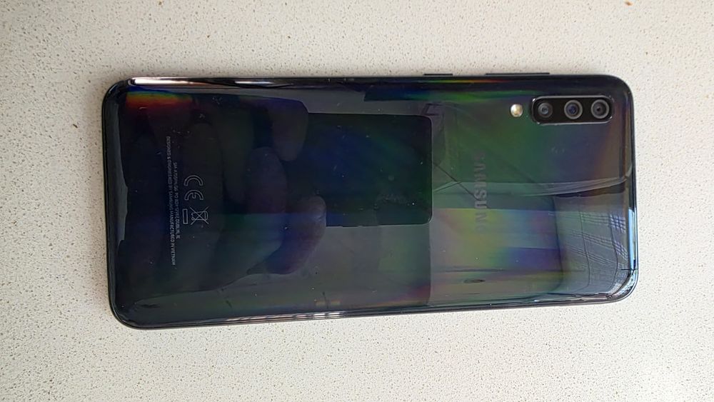 Vand Samsung A70, ca nou 10/10