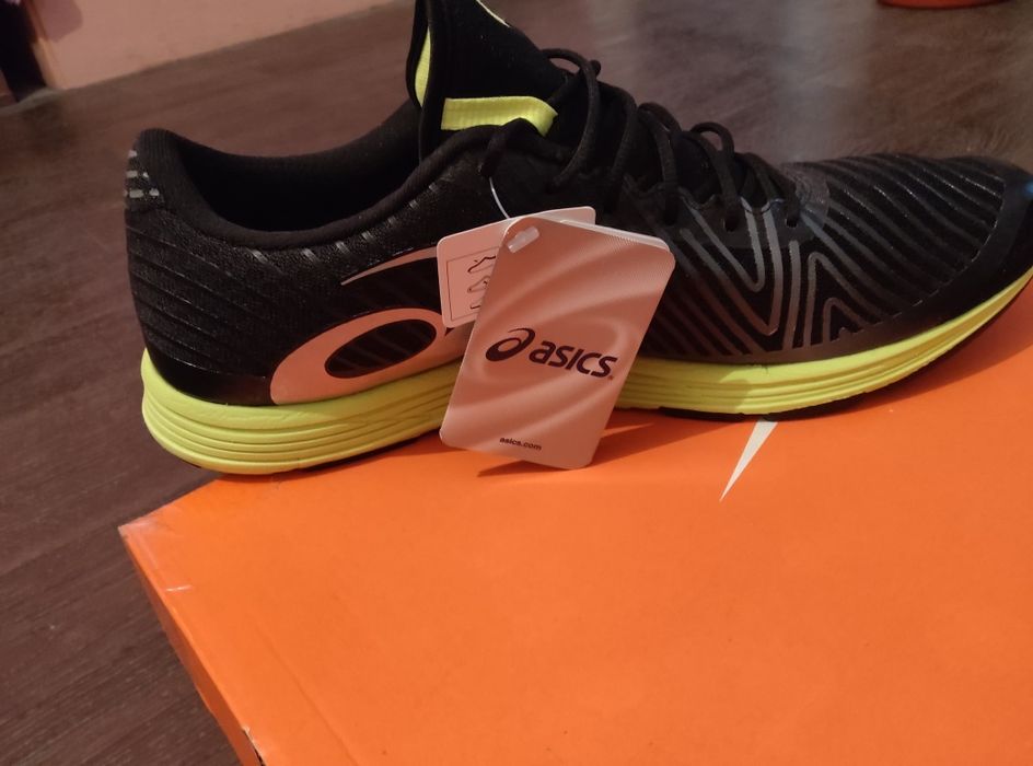 Маратонки Asics Gel Hiper Tri 3