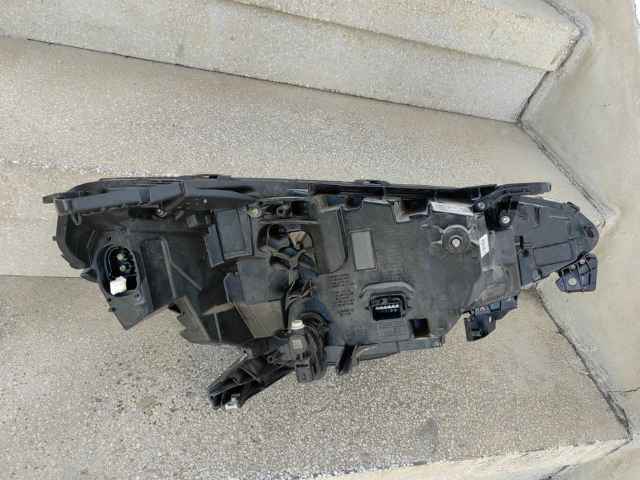 Фар Renault Clio 5 LED 19-23г. Ляв / Фар Рено Клио 5 Оригинален