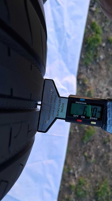 4 Cauciucuri 225/65 R17 folosite putin COOPER Tires de vara