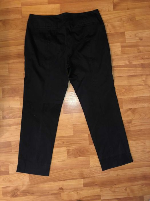 Pantaloni Armani negrii pentru femei