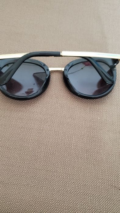 Ochelarii Dolce Gabbana originali.