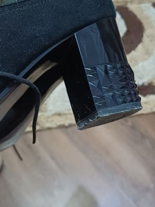 Vand pantofi dama impecabili