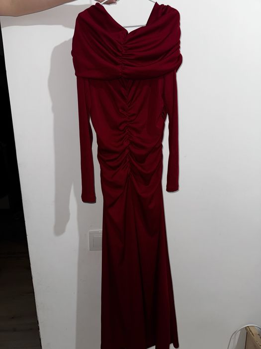 Красное вечернее платье, размер стандарт