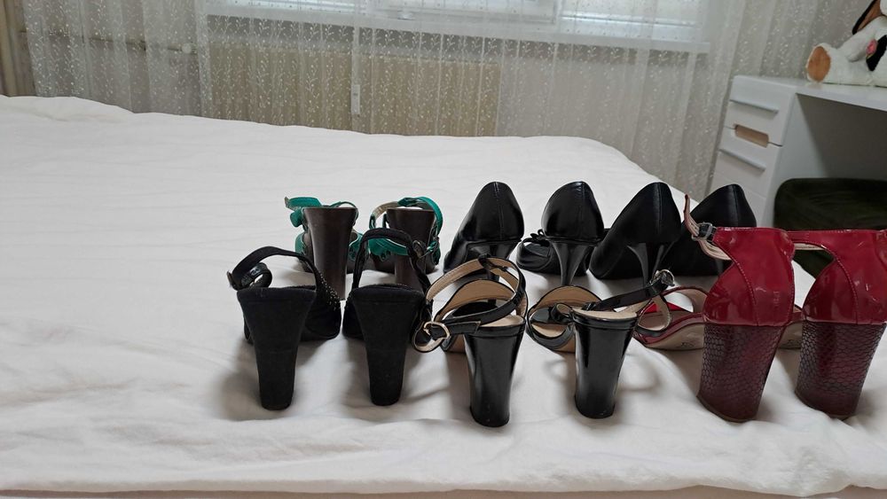 Дамски Сандали номер 37