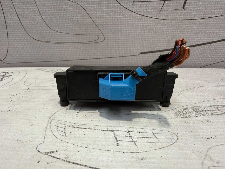 Interfață CAN Gateway / Unitate control rețea Volkswagen Passat B7 7N0907530AR 2014 / [2011-2014] / (5C3)