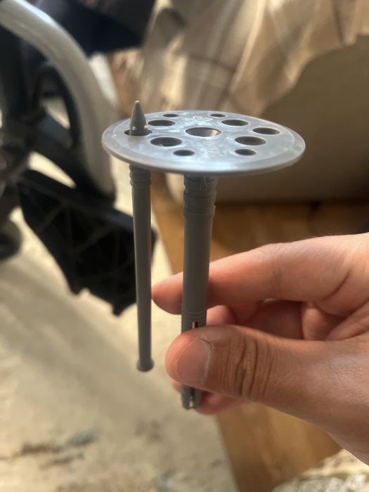 Дюбель д/изоляции