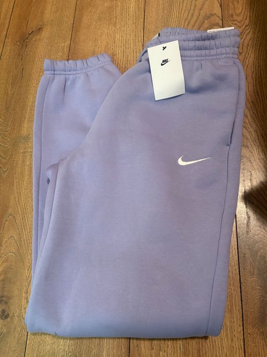 НОВ анцунг на Найк