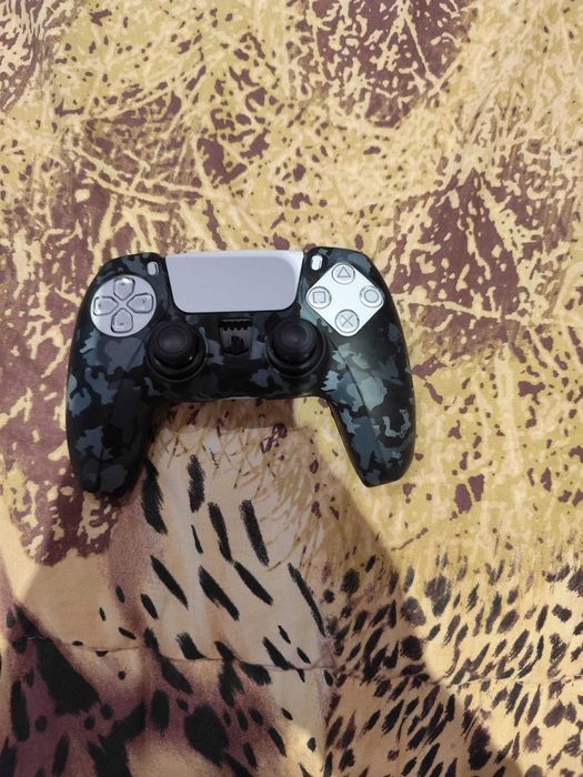 Playstation 5 Slim( PS5 SLIM ) +4 игри