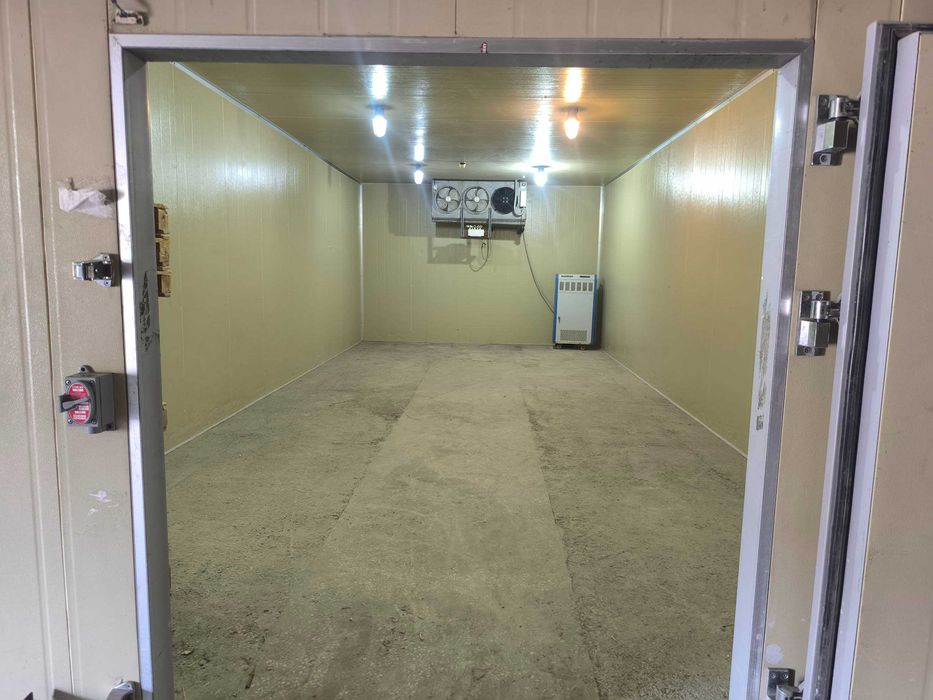 ХХХ Сдаётся холодильный склад +5 -18 градусов  Сергели район