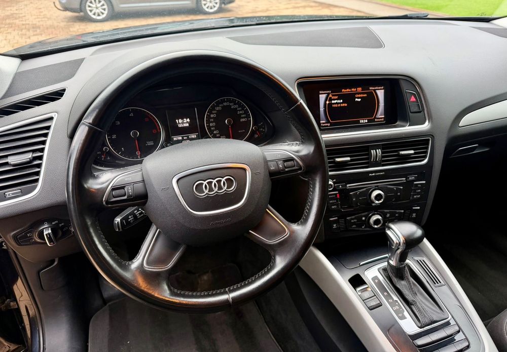 Audi Q5 2.0 Diesel Quattro facelift Automat 177CP imaticulat recent propietar (unic)