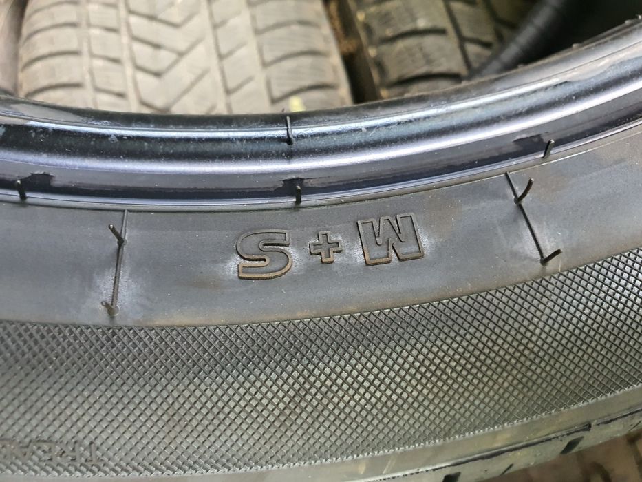 Anvelope noi 4x4 M+S Taurus 245/45/19 dot 2022