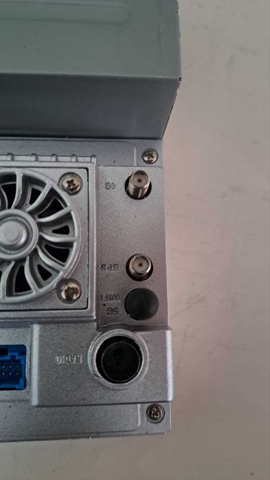 мултимедия 1 DIN