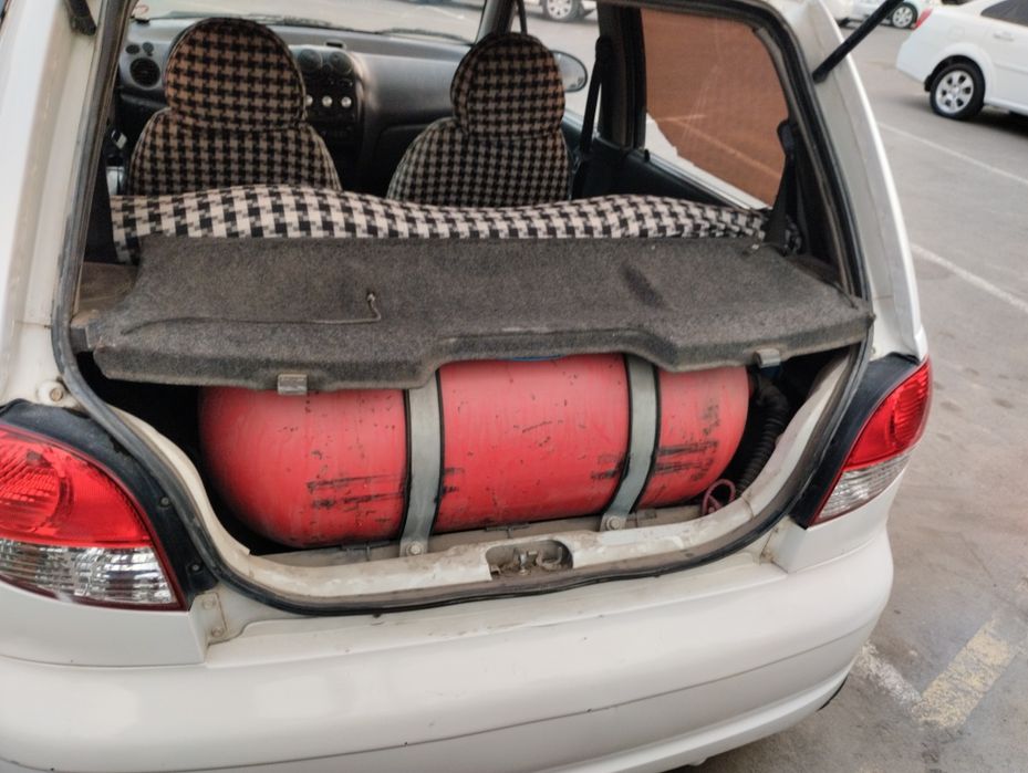 Срочно арендага матиз мошина бераман