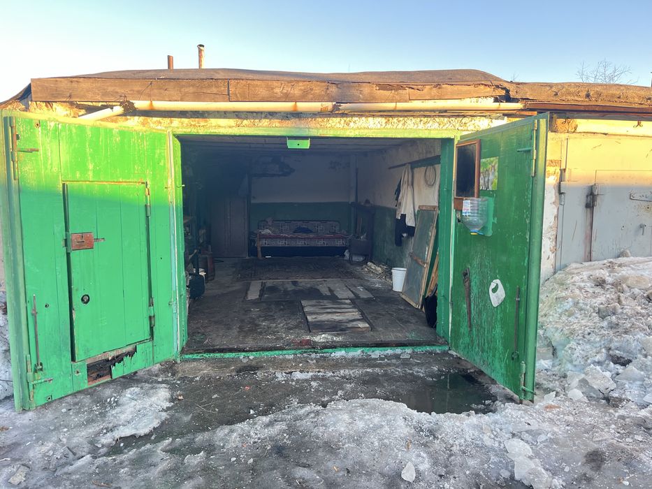 Продам гараж  в 14 микраройоне