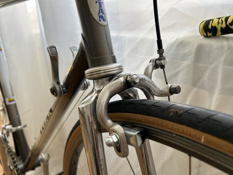 Cursiera Titan / Shimano Golden Arrow