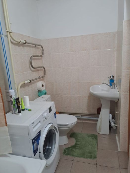 Продается 2 комн квартира