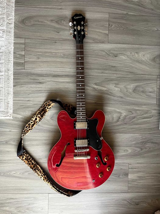 Epiphone Dot Cherry Semi-Hollow / ES-335