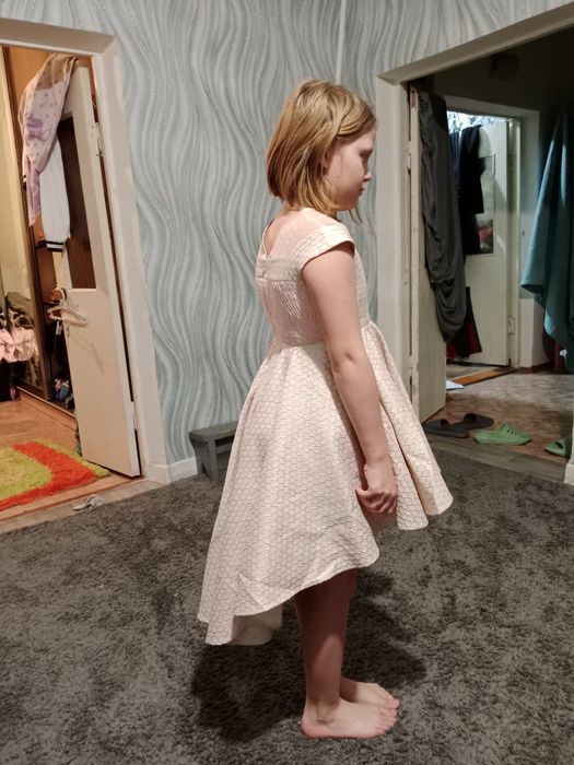 Продам платье на утренник