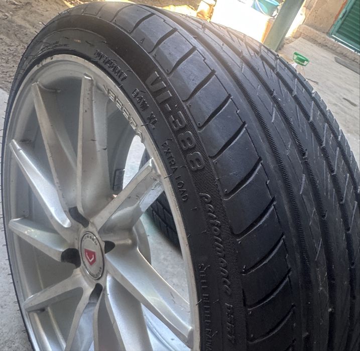 Продам диски VOSSEN R17