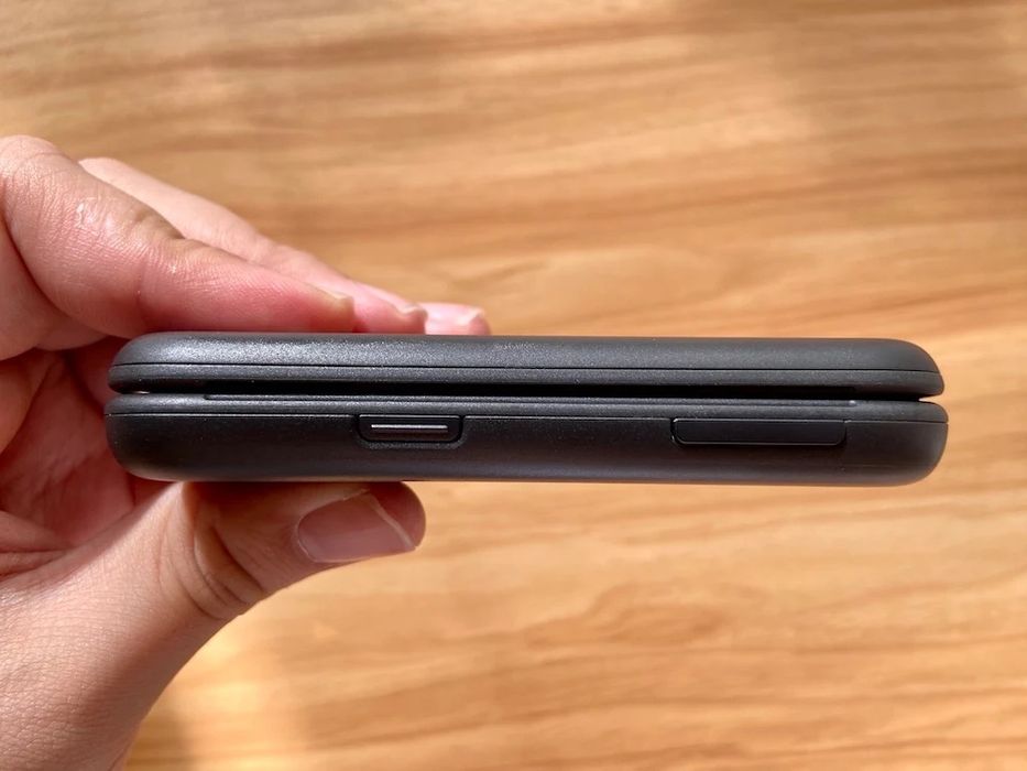 [Diqqat aksiya ] Yengi Nokia Flip 2660