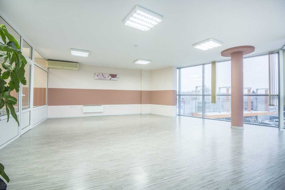 Продава се Офис в София, Враждебна - 1623 кв.м за 2690 €/кв.м - Снимка #9