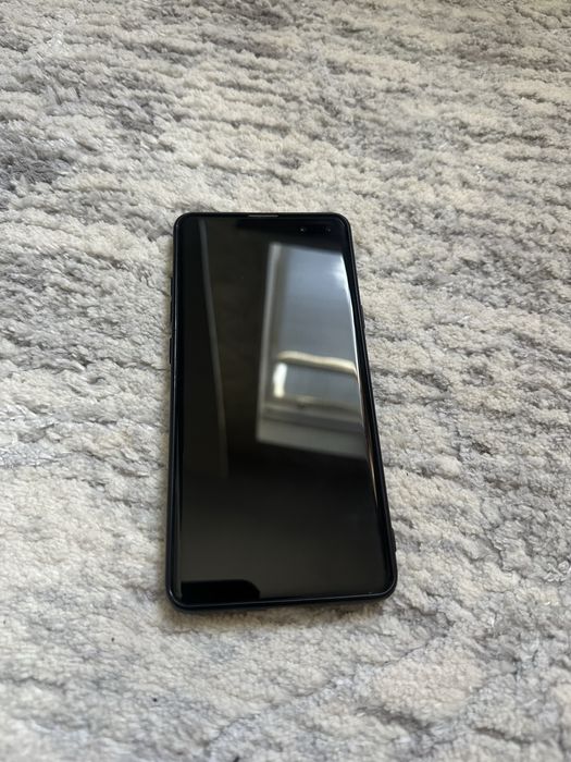 Самсаун с10 5G идеально