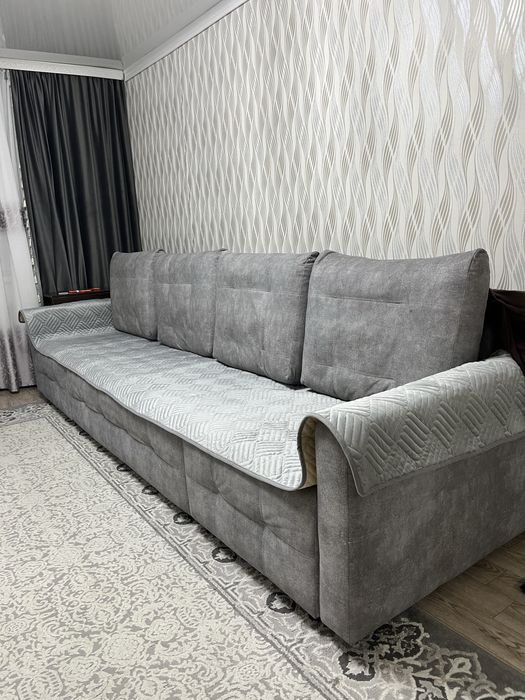 Продам диван 4 метра