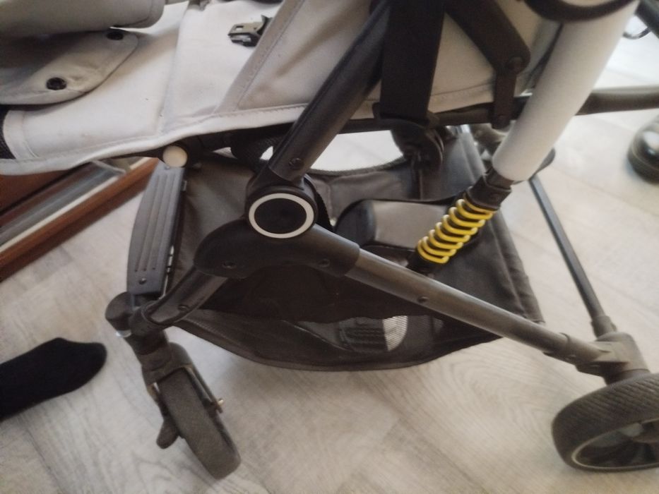 Продам коляску  в хорошем состоянии