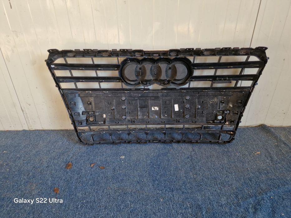 Grila audi q2. S-line sau sq2 trager si grila a7