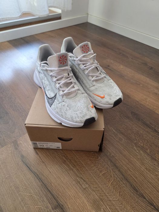 Nike SuperRep Go Flyknit 44