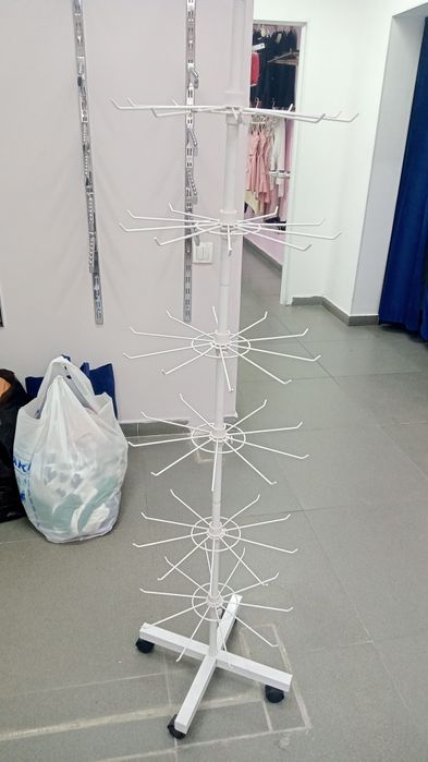 Вешалка для аксесуаров