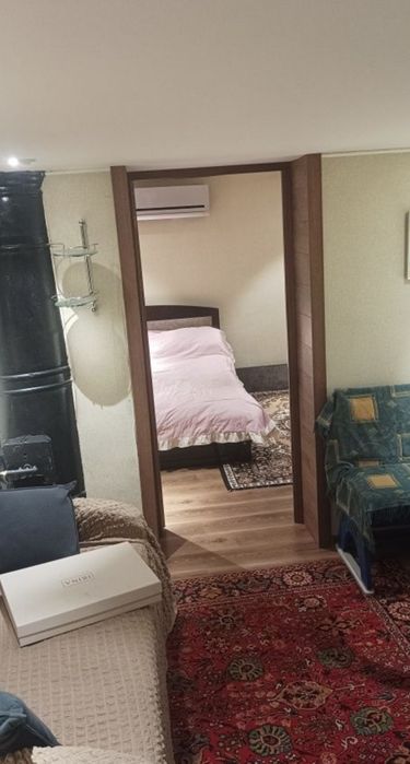 Срочно сдается котедж на Рисовом. 2 комнаты.