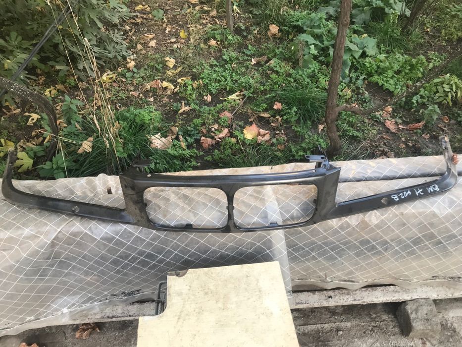 BMW e36 калници и маска