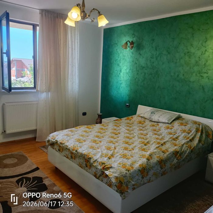 Casă de vânzare, 5 camere, 2012, teren 559 m.p.