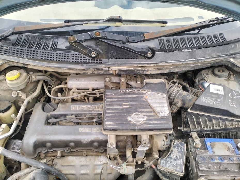 Nissan Tino продам