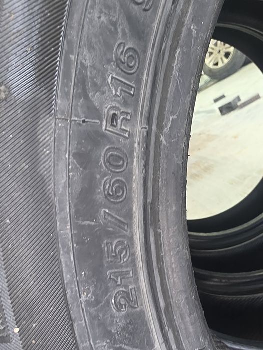 Покрышки 215/60/R16
