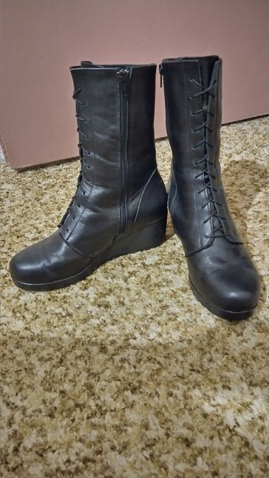 Дамски боти на платформа  естествена кожа