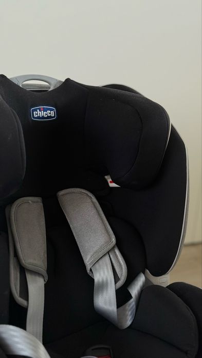 Автокресло chicco