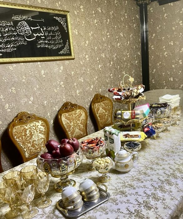 Комплект стол и стулья