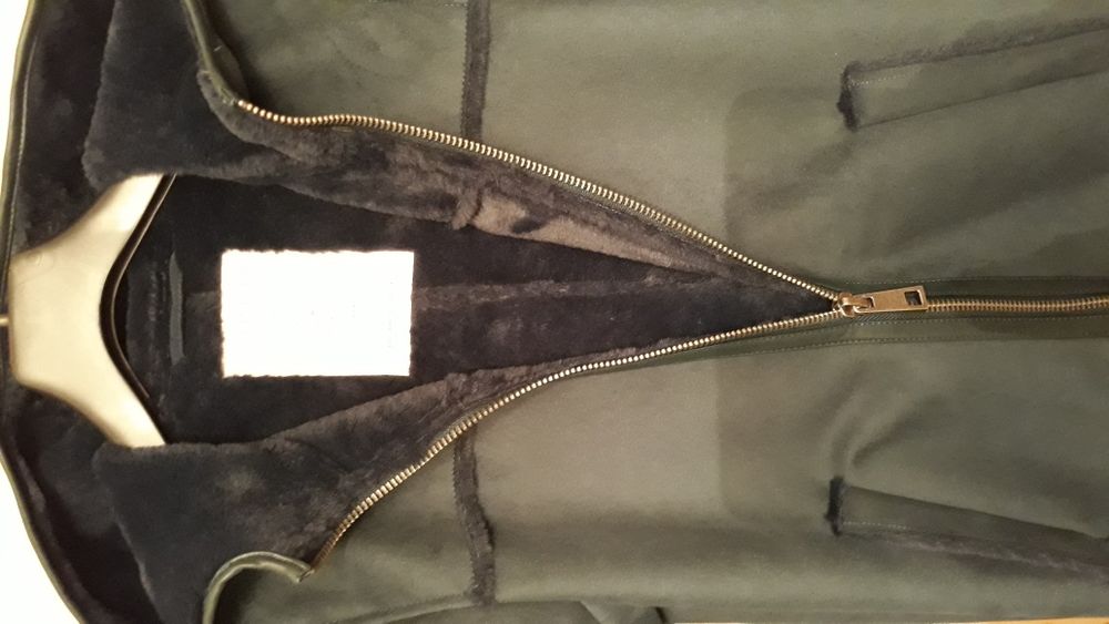 haina Esprit de piele intoarsa ecologica marime S