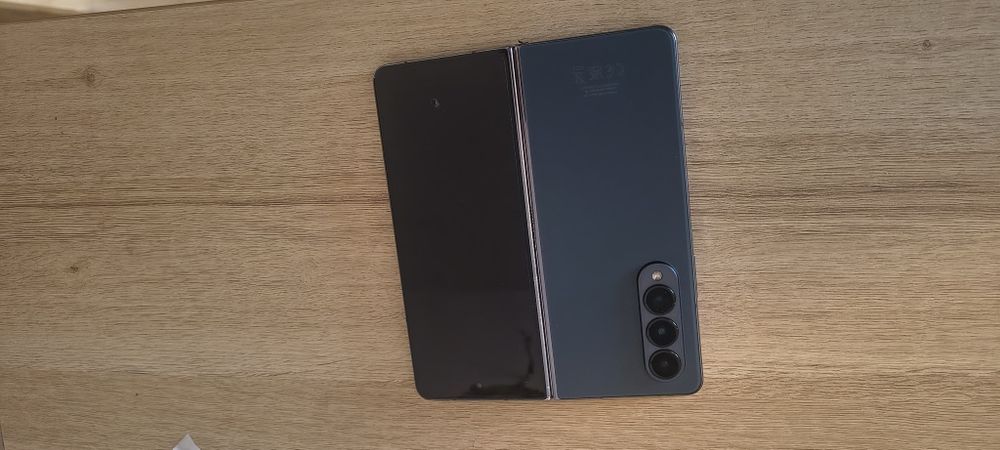 Samsung Galaxy Fold 4