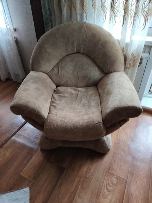 Продаю мебель для зала