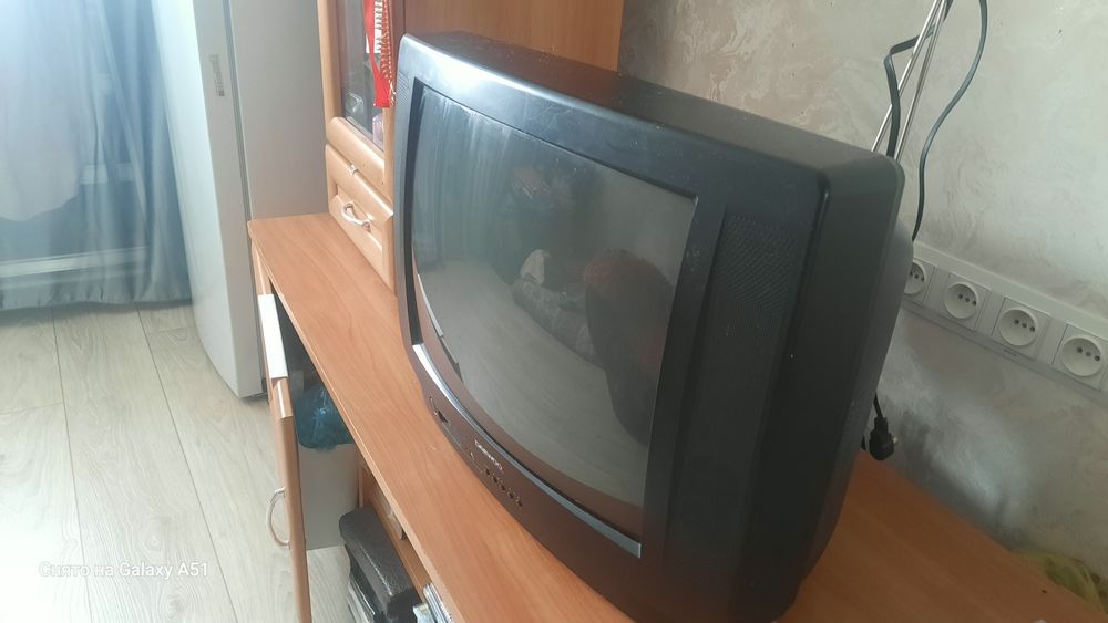 Продам телевизор в рабочем состоянии.