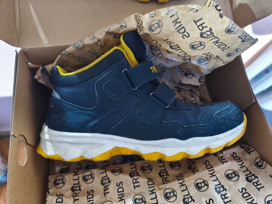 Зимни обувки 40 номер Trollkids